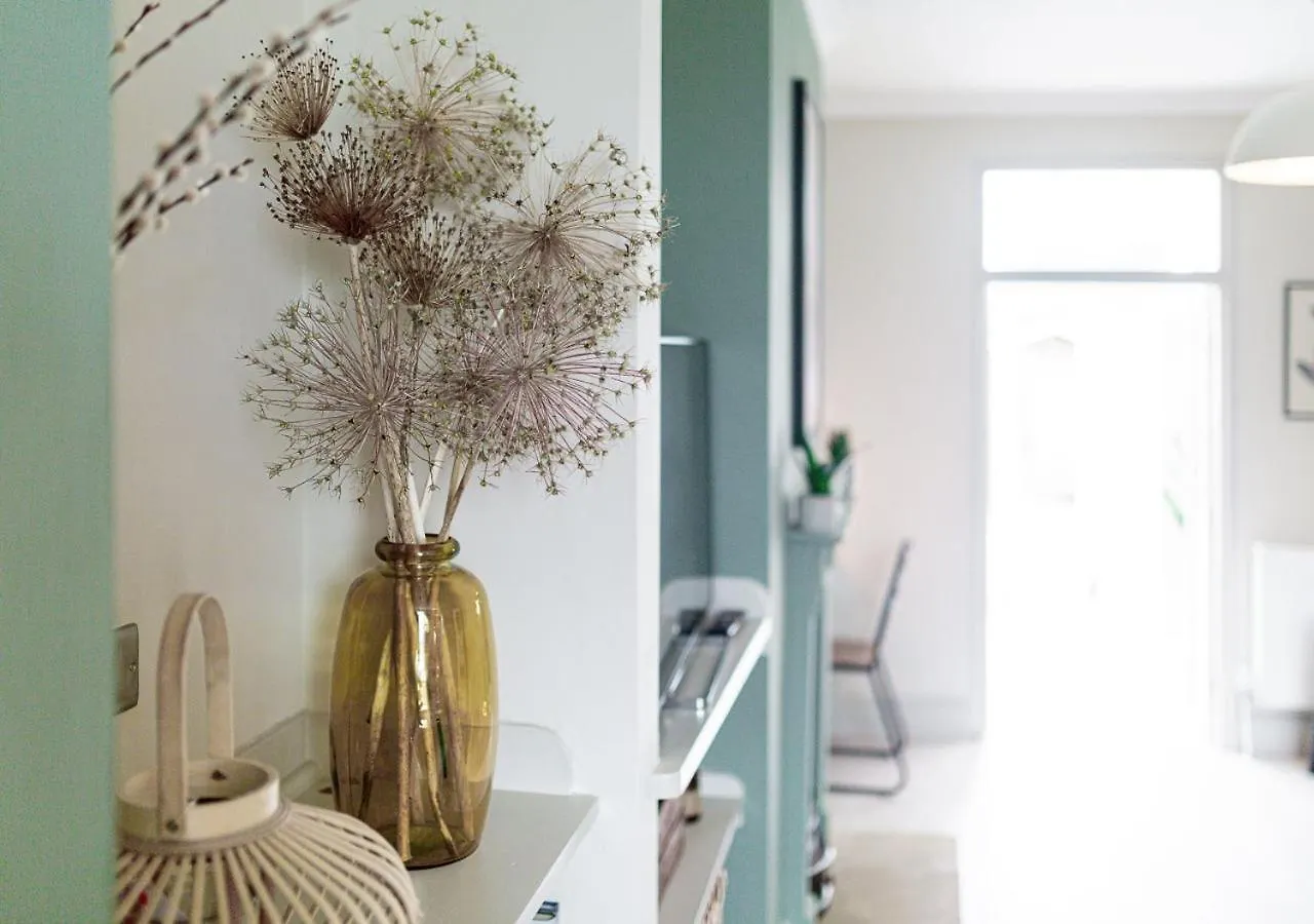 Dom wakacyjny Willa Stunning Townhouse With Large Garden - Sleeps 8! Cheltenham